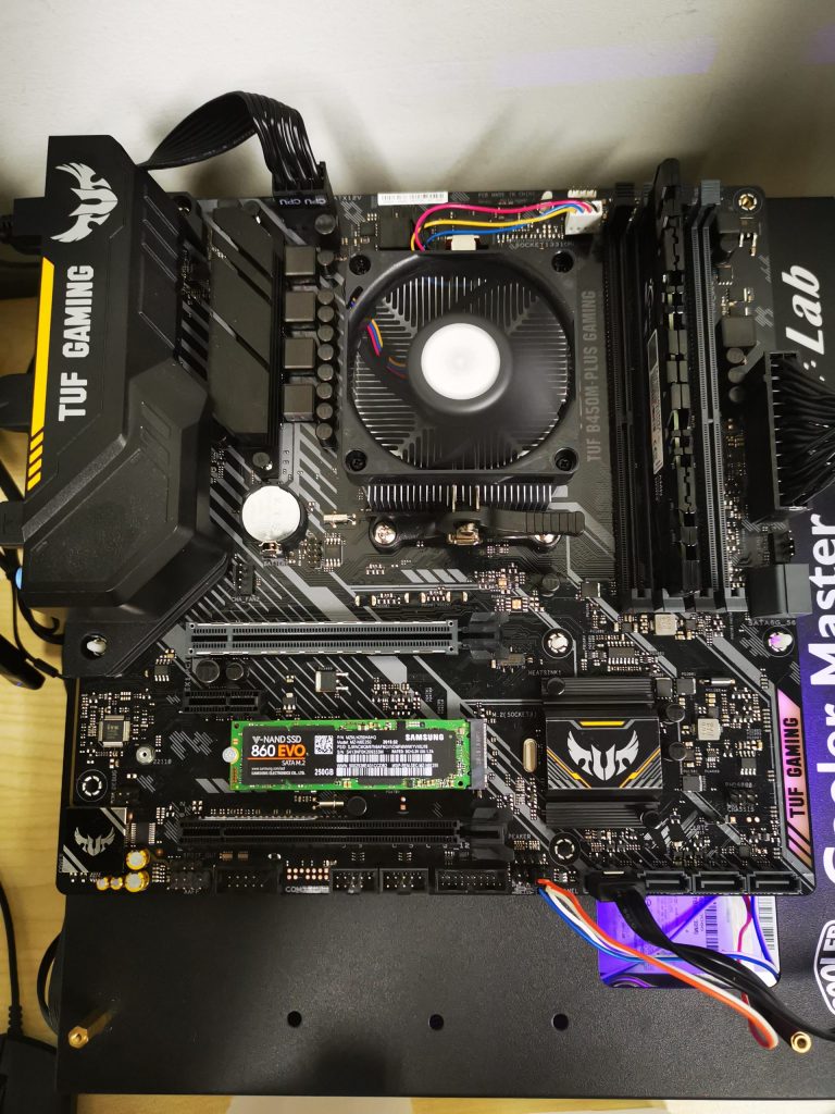 2018 Q4 Budget PC Build Review - AMD Athlon 200GE with ASUS B450M