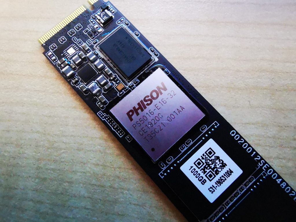 AORUS NVMe Gen4 SSD