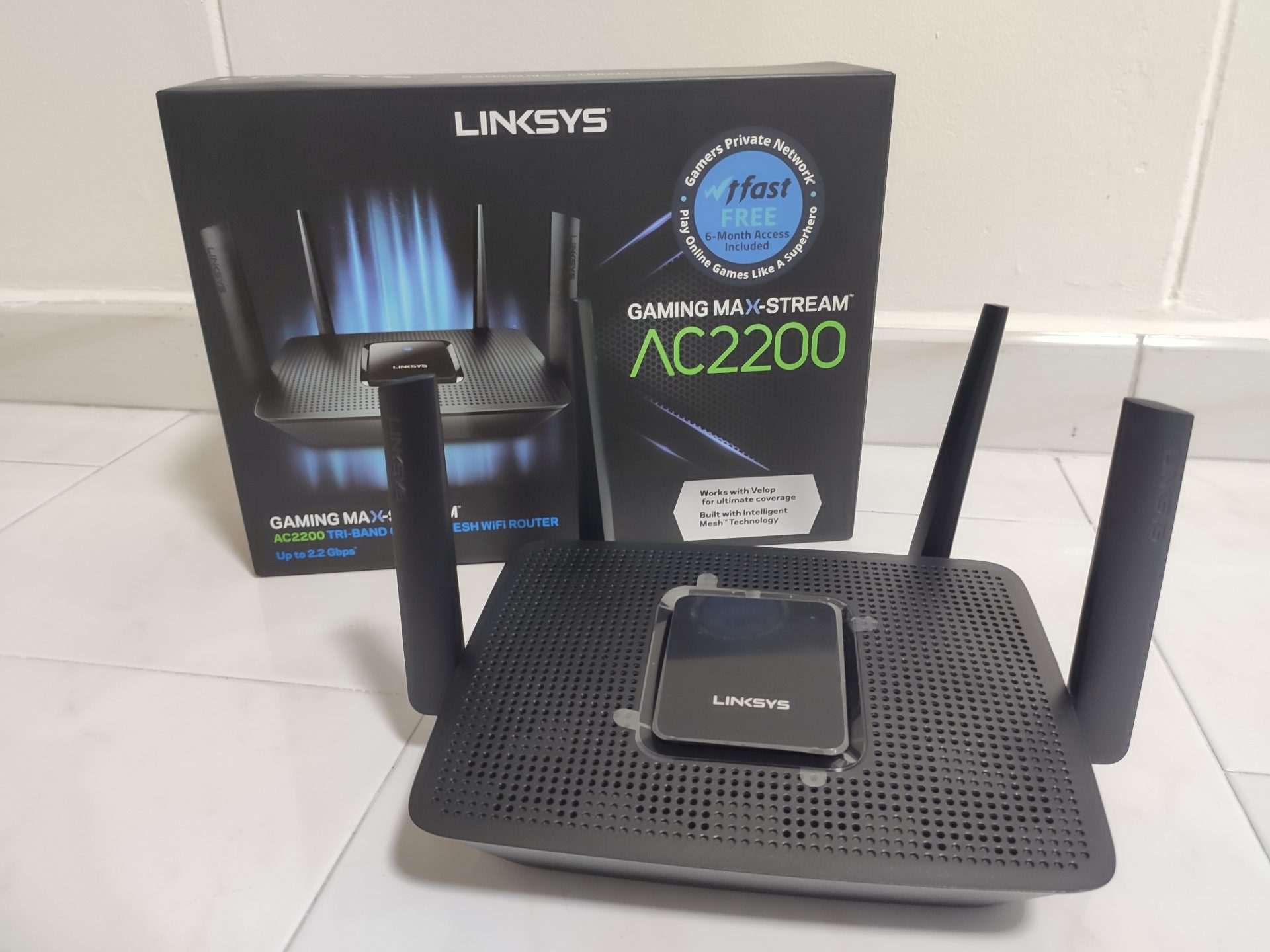 Linksys MR8300 Mesh WiFi Router, AC2200