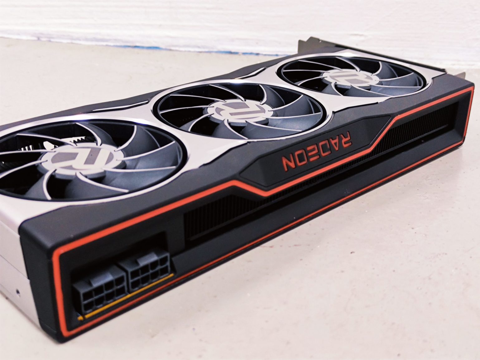 AMD Radeon RX 6800 Performance Review - Can RDNA2 live up to its ...