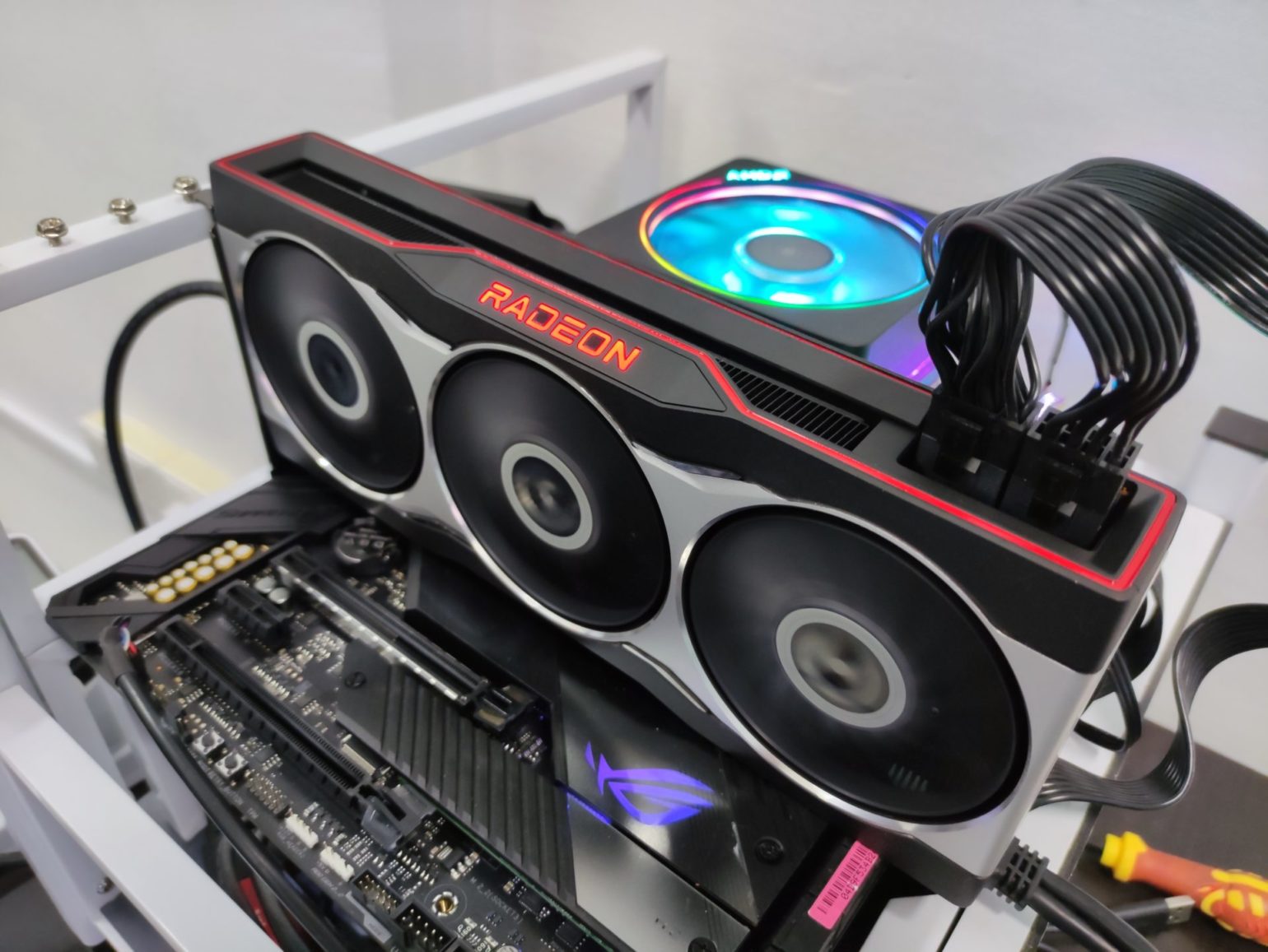 AMD Radeon RX 6800 Performance Review - Can RDNA2 live up to its ...