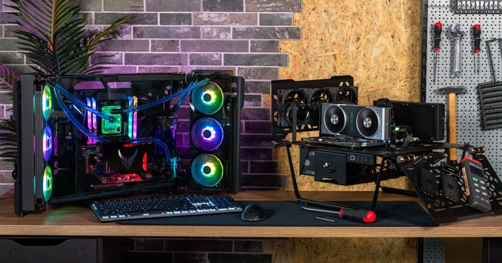 Cooler Master Launches the MasterFrame 700, an OpenAir PC Case that