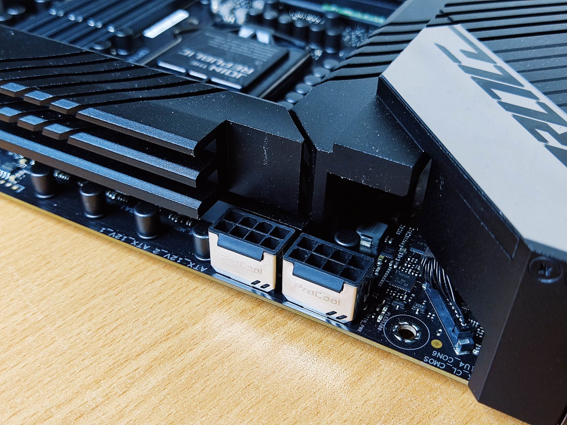 ASUS ROG Maximus XIII Hero Z590 Motherboard Review - The Tech Revolutionist