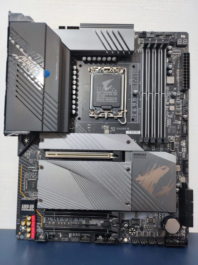 GIGABYTE Z690 AORUS PRO Motherboard Review - All your need for a new Gaming  Setup - The Tech Revolutionist