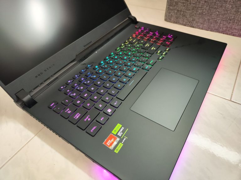 Asus ROG Strix Scar 17 2023 Review: Gaming Beast with Impressive Specs ...