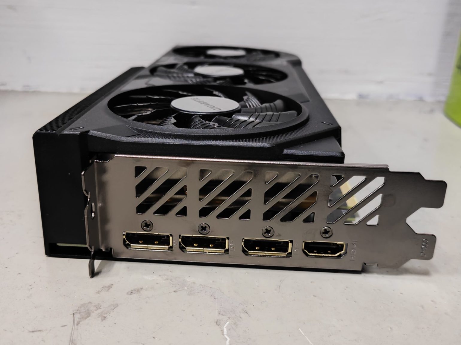 GIGABYTE GeForce RTX 4070 WINDFORCE OC 12G Graphics Card Review - The ...