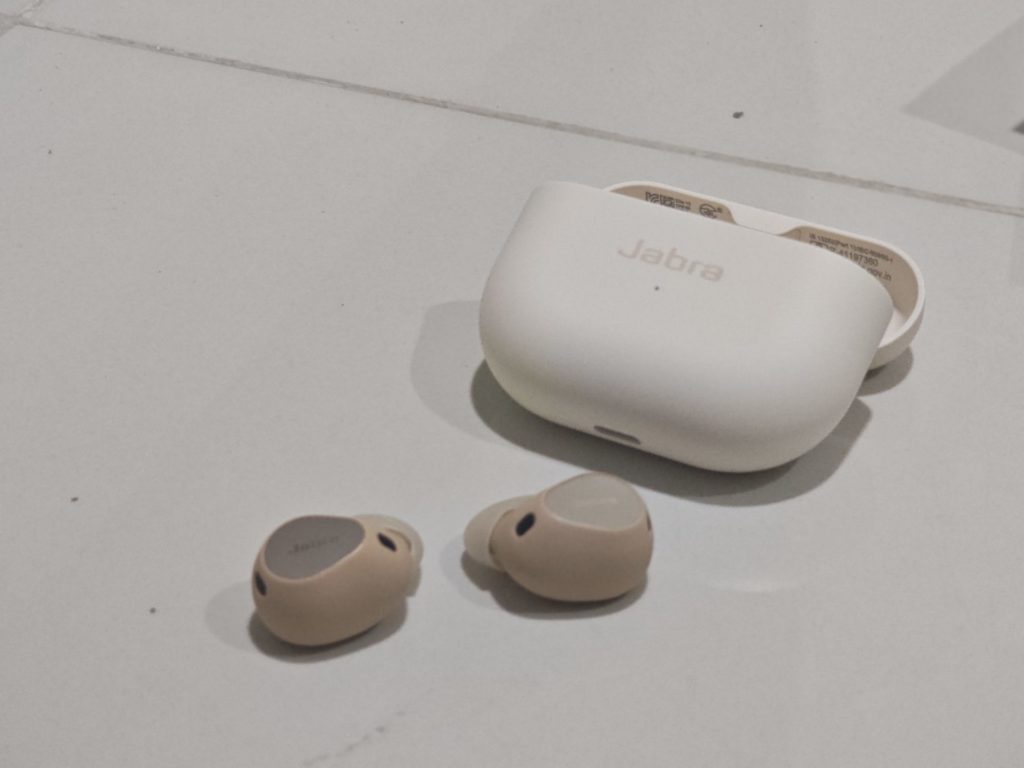 Jabra Elite 10 Review - Close To Elite But Can't Quite Cross The Line -  Stuff South Africa
