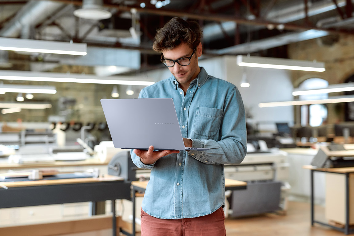 ASUS Vivobook S 16 OLED 14 OLED 3