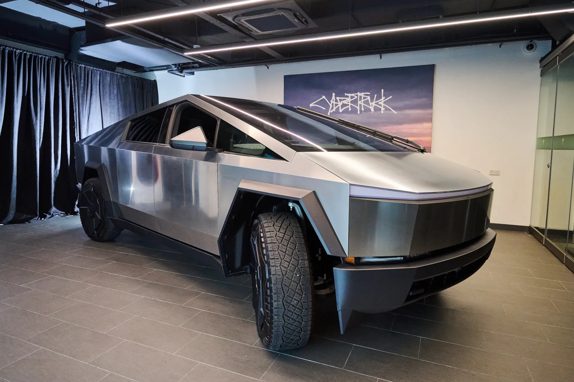 Tesla Cybertruck Singapore (1)