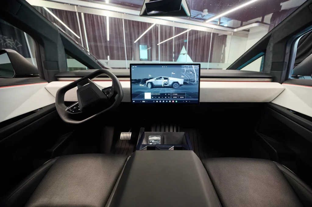 Tesla Cybertruck Singapore (2)