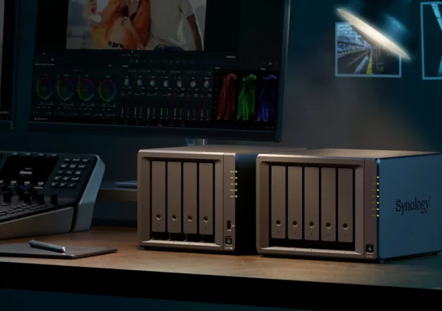 Synology DiskStation DS925+ and DX525 Expansion Unit (2)