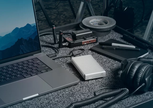 OWC Express 1M2 80G Portable SSD (4)